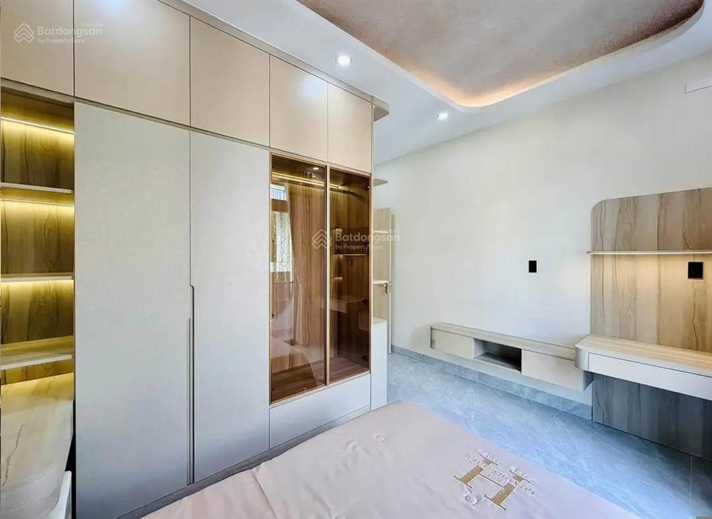 Nhà nguyễn văn lạc, p. 19, bình thạnh giáp quận 1, dt 81m2 dt thuê 30 triệu/th