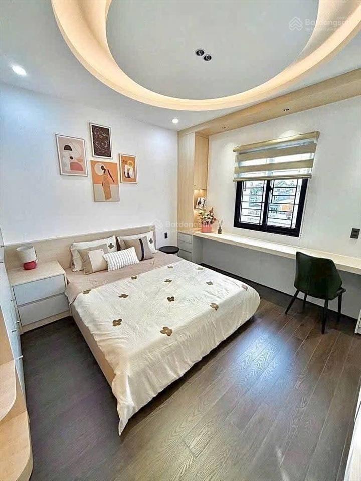 Hàng hiếm phan đăng lưu  phú nhuận, gần bệnh viện đk hoàn mỹ sài gòn, dt 52m2