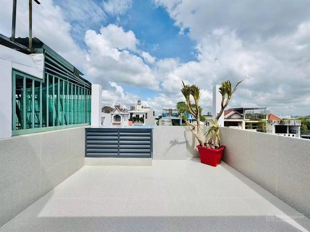 Bán nhà đường nguyễn đình chiểu, p3 q3 gần ngã sáu cộng hoà dt 80m2 cho thuê 20tr/th
