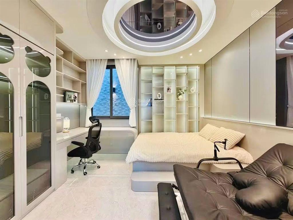 Bán nhà đường nguyễn đình chiểu, p3 q3 gần ngã sáu cộng hoà dt 80m2 cho thuê 20tr/th