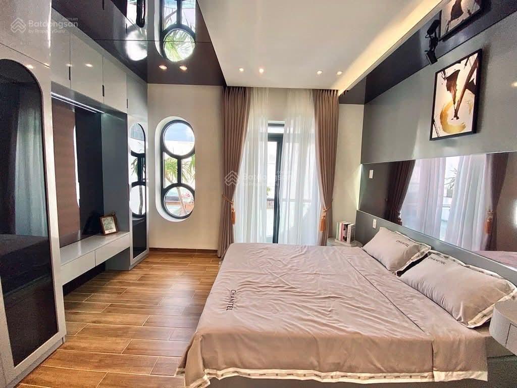 Ngoại sáu cần bán nhà lê văn duyệt, p1, bình thạnh gần đại học mỹ thuật tp. hcm, dt 72m2