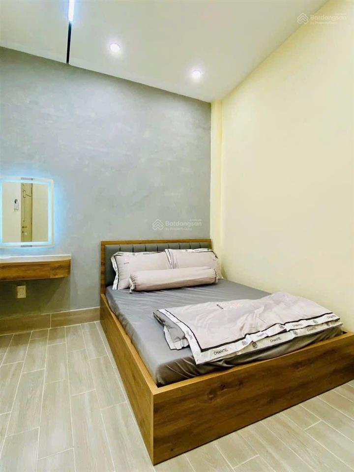 Cô tư cần bán nhà đỗ quang đẩu, phạm ngũ lão, q1 gần công viên 23 tháng 9 giá 4tỷ9 dt 76,5m2