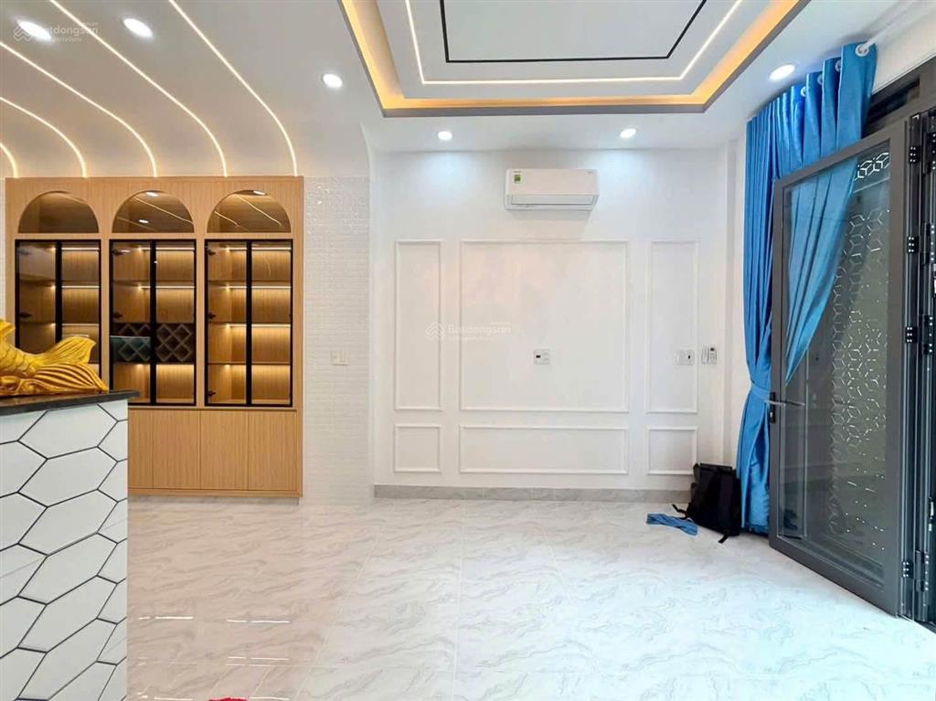 Hàng hiếm phan đăng lưu  phú nhuận, gần bệnh viện đk hoàn mỹ sài gòn, dt 52m2