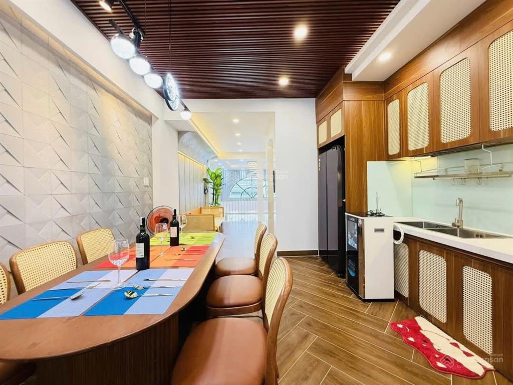 Chủ cần bán nhà nguyễn văn trỗi, p10, phú nhuận gần công viên hoàng văn thụ, dt 71,4m2