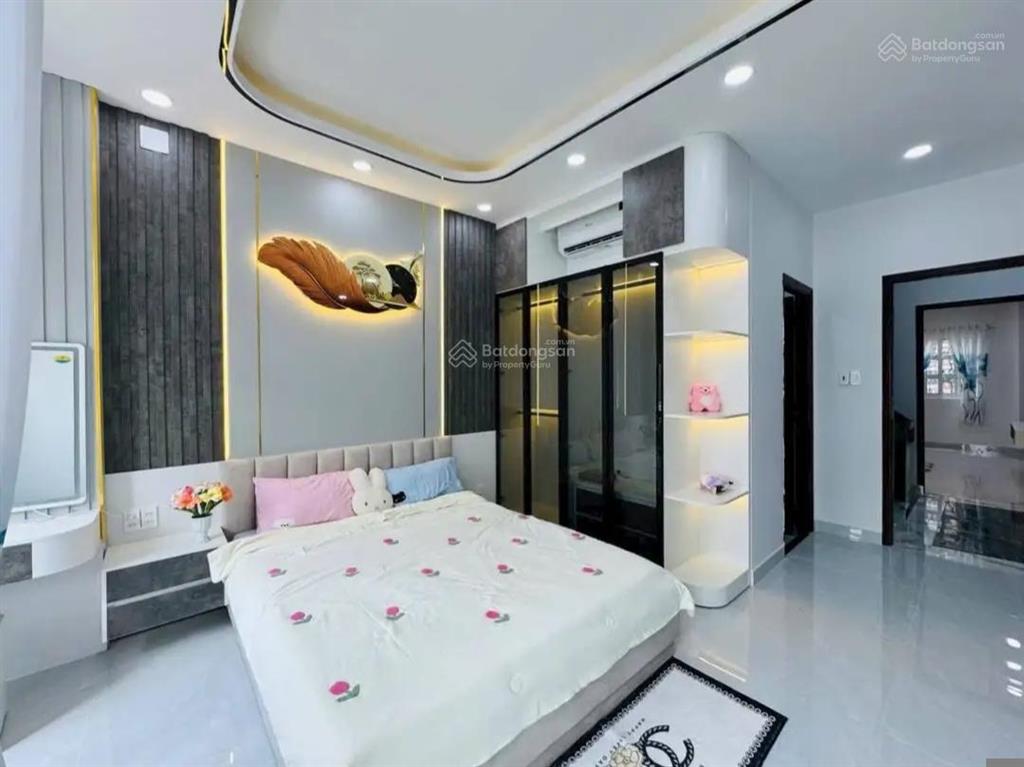 Cô hai bán nhà hoàng diệu p9 q4 cách thcs vân đồn 3p dt 72m2 thuê 20tr/th
