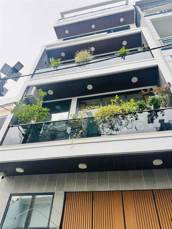 Bán gấp nhà dt 71,2m2 tại lâm văn bền, tân hưng, q7 giáp quận 4 cho thuê 18tr/th