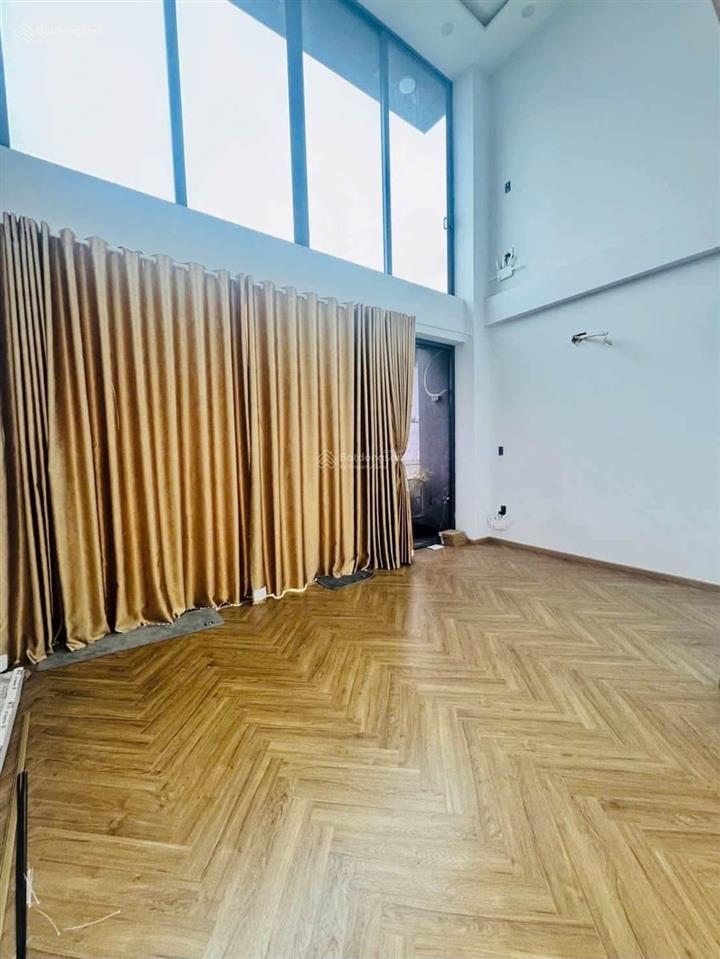 Bán gấp nhà dt 71,2m2 tại lâm văn bền, tân hưng, q7 giáp quận 4 cho thuê 18tr/th