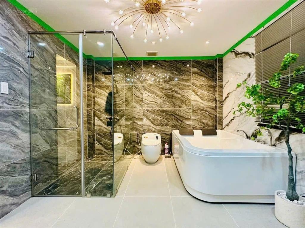 Cần bán nhà trần văn khê, phường 17, bình thạnh, gần công viên chi lăng, dt 82,8m2