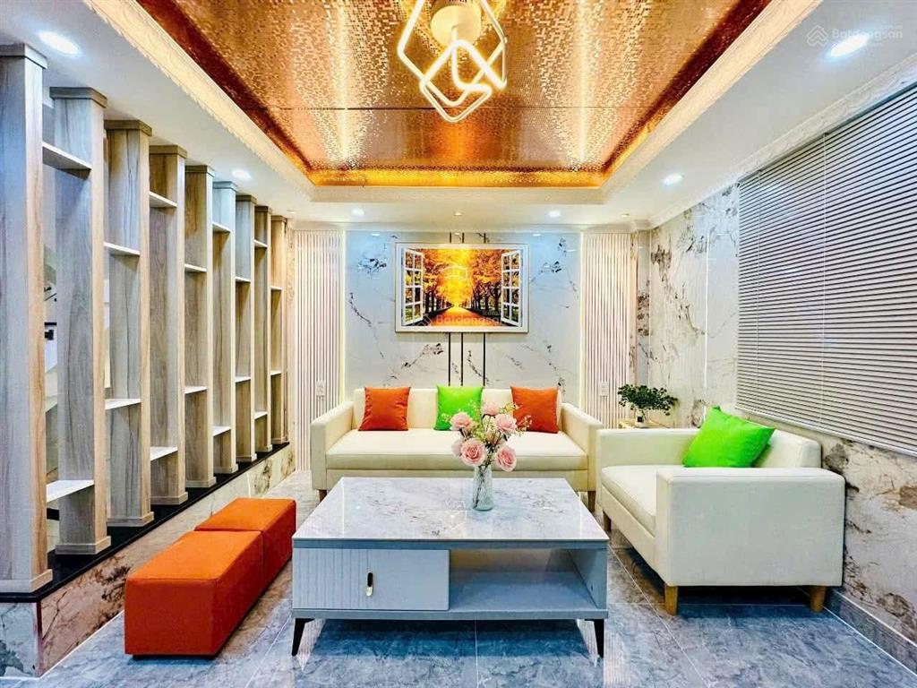Cần bán nhà trần văn khê, phường 17, bình thạnh, gần công viên chi lăng, dt 82,8m2