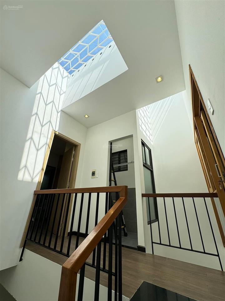 Gấp! bán nhà đường bàn cờ, p3, q3. 72m2 (4,5m x 15,3m). còn hđ thuê 23tr/tháng
