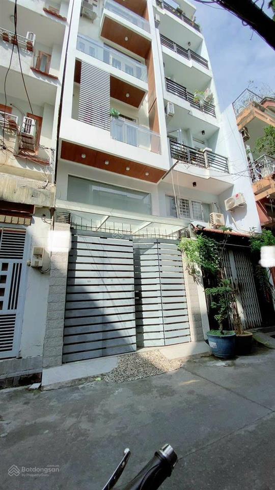Nhà đường lê hồng phong, p2 quận 5. dt 74,5m2 (ngang 4,5m) giá 4.280 tỷ. gần đh y dược