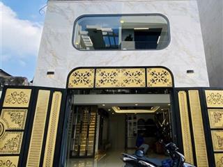 Bán gấp căn nhà đường nguyễn xí/ bình thạnh. dt 82m2 (5m x 16,4m ), giá 3tỷ850. 2 tầng 4 phòng ngủ