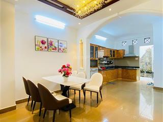 Bán căn nhà đường phan đình phùng , p1/ phú nhuận , 68m2/ giá 3tỷ250. đang cho thuê 18tr/t