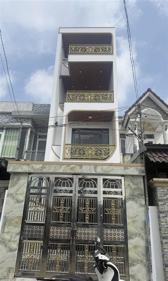Bán căn nhà đường bùi đình tuý, p14, bình thạnh. 68m2 (4,5m x 15m). gần chợ bà chiểu
