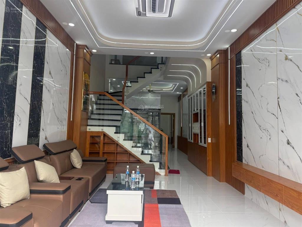 Bán căn nhà đường bùi đình tuý, p14, bình thạnh. 68m2 (4,5m x 15m). gần chợ bà chiểu