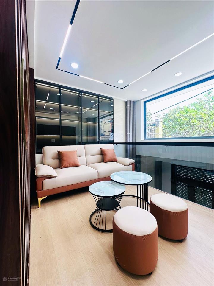 Chia tài sản, bán nhà đường nguyễn du, phường 1/ gò vấp. 81m2 (5m x 16m)