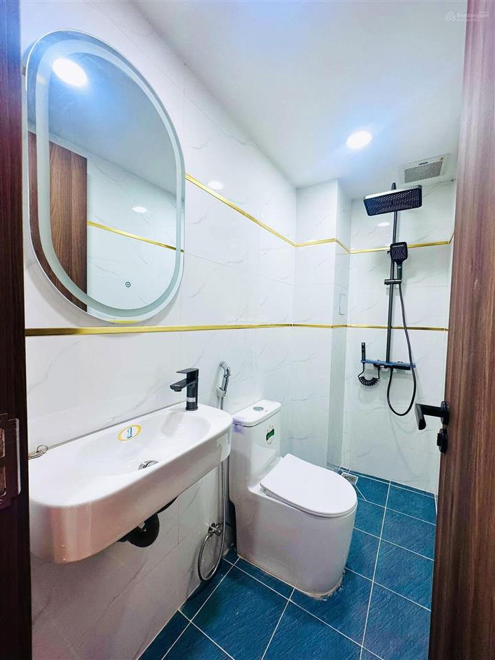Chia tài sản, bán nhà đường nguyễn du, phường 1/ gò vấp. 81m2 (5m x 16m)