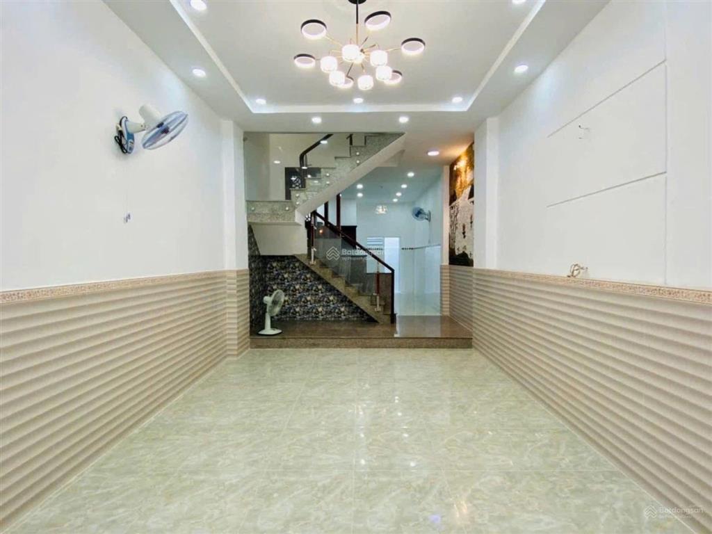 Bán gấp nhà đường hồ văn tắng, củ chi. dt 86m2 (5m x 17,2m) giá 2.180 tỷ. ngay trường phú trung