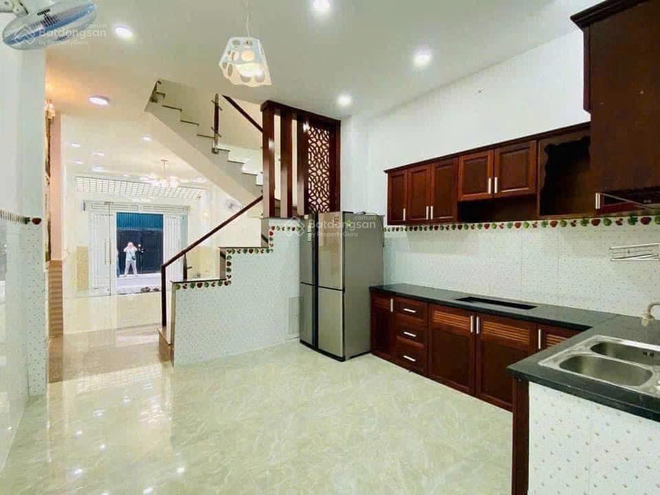 Bán gấp nhà đường hồ văn tắng, củ chi. dt 86m2 (5m x 17,2m) giá 2.180 tỷ. ngay trường phú trung