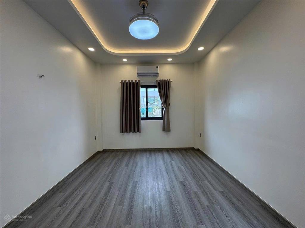 Nhà đẹp, đường mai văn ngọc, phú nhuận, 68m2. đường ô tô, 2 tầng, còn thương lượng