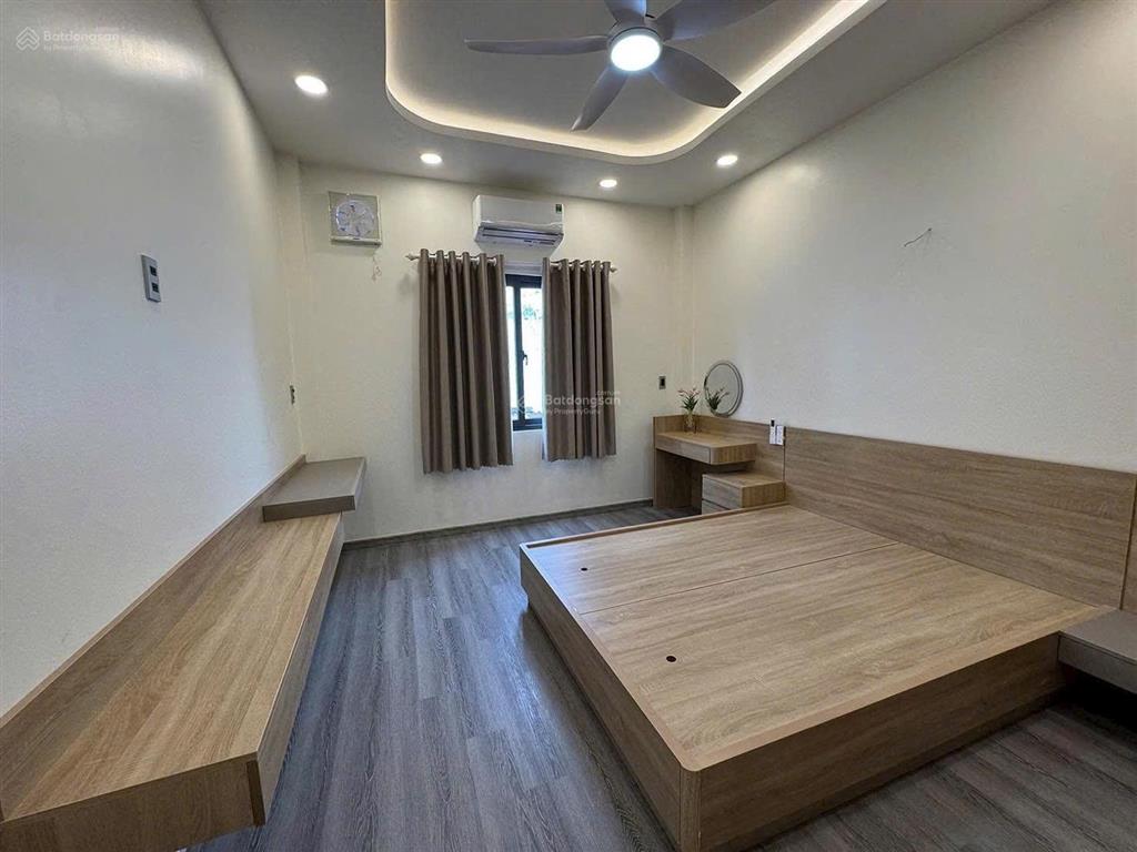 Nhà đẹp, đường mai văn ngọc, phú nhuận, 68m2. đường ô tô, 2 tầng, còn thương lượng