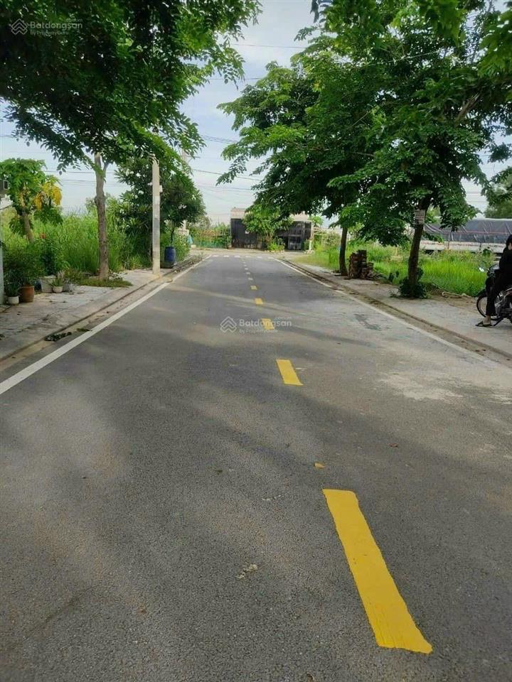 Bán gấp lô đất phường cát lái, đường nguyễn thị định, quận 2. 100m2/ giá 2,680 tỷ sổ hồng riêng