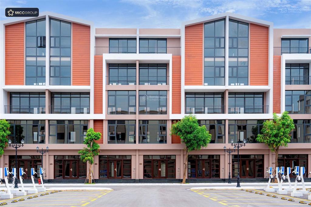 Chỉ có tại đây cắt sâu shophouse 2 mặt tiền ánh dương 100m2 vin 3, chỉ 12,5 tỷ