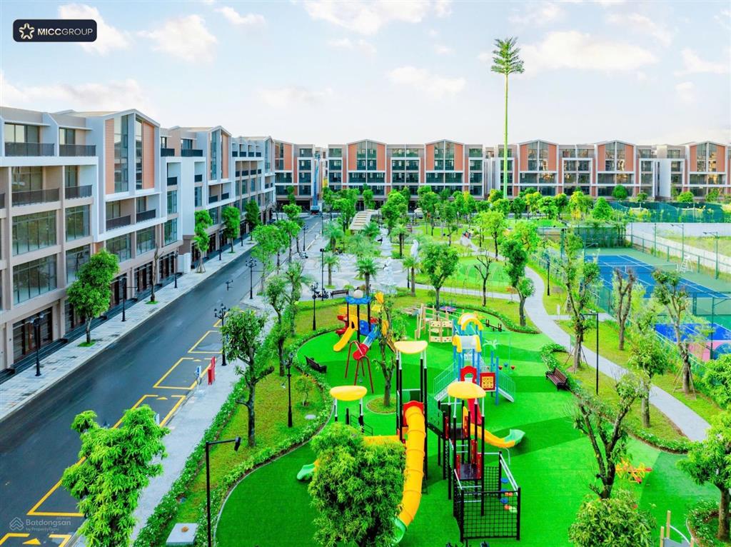 Chỉ có tại đây cắt sâu shophouse 2 mặt tiền ánh dương 100m2 vin 3, chỉ 12,5 tỷ