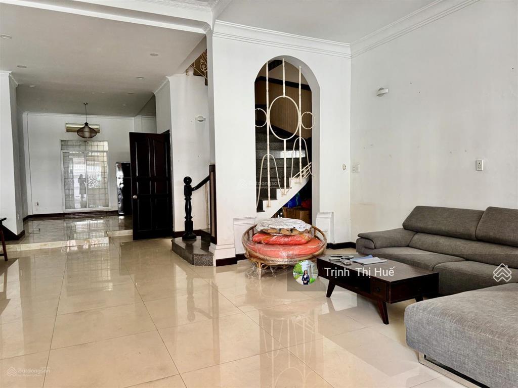 Chỉ 30 tỷ sở hữu np mt nguyễn ư dĩ, p. thảo điền, q. 2. dt 6x20(117.4m2) 4 tầng  hđ thuê 50tr/th