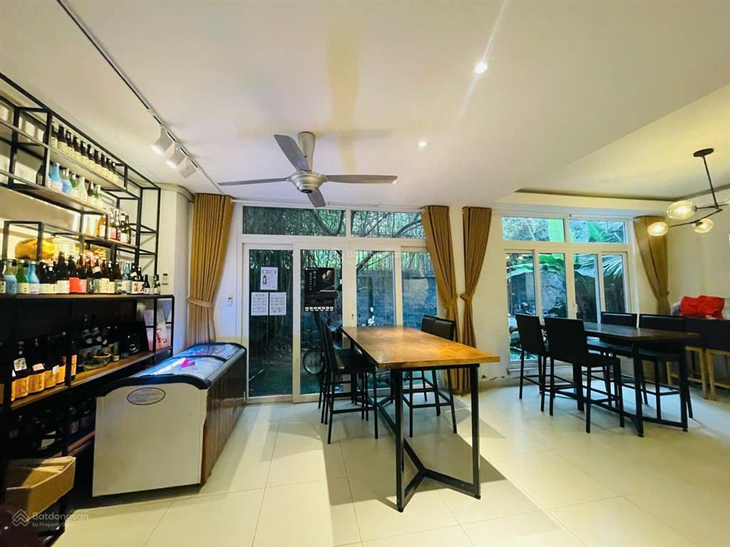 Chính chủ bán nhà ngay võ trường toản  5x21 = 105m2  4 tầng  ngay trạm metro  giá chỉ 22.5 tỷ