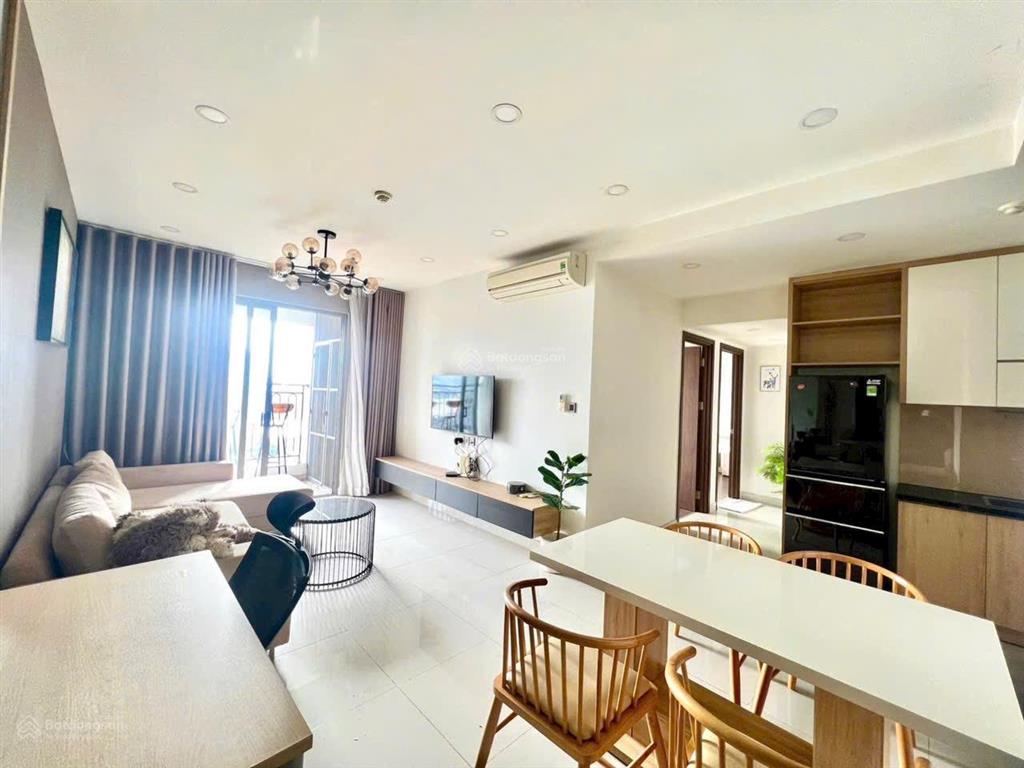 Cho thuê saigon royal 2pn 2wc giá chỉ 27tr/tháng nhà đẹp 0888 051 *** em tiên