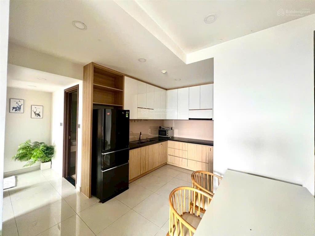 Cho thuê saigon royal 2pn 2wc giá chỉ 27tr/tháng nhà đẹp 0888 051 *** em tiên