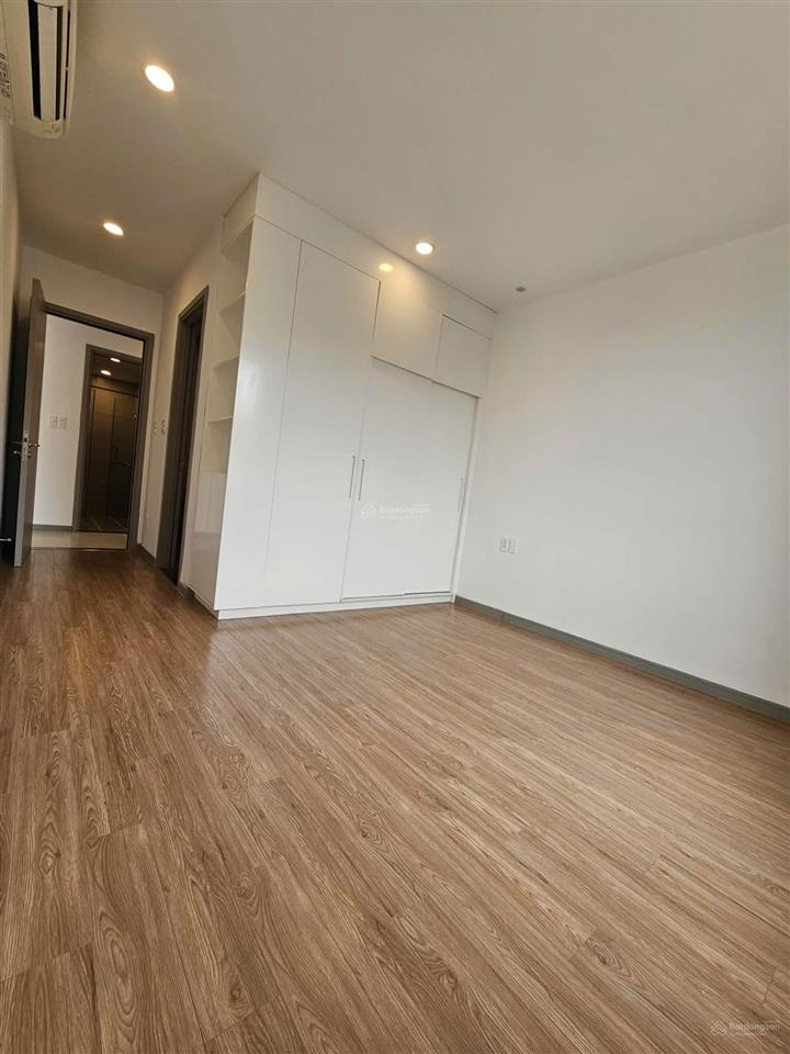 Bán gold view 2pn 80m2 chỉ 7.2 tỷ bao hết  0888 051 *** xem nhà ngay ạ