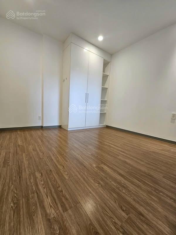Bán gold view 2pn 80m2 chỉ 7.2 tỷ bao hết  0888 051 *** xem nhà ngay ạ
