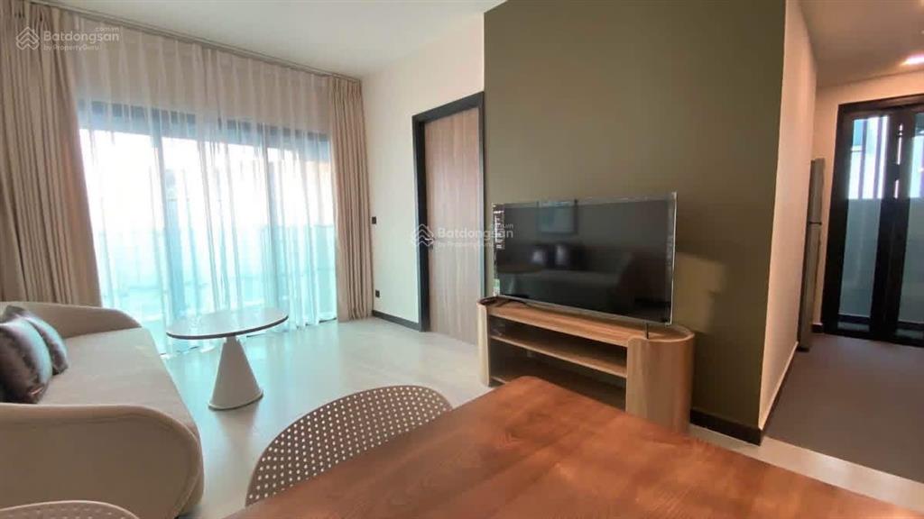 Bán căn hộ de la sol 2pn nội thất đầy đủ, 8.800tỷ (bao hết) 0888 051 *** em tiên