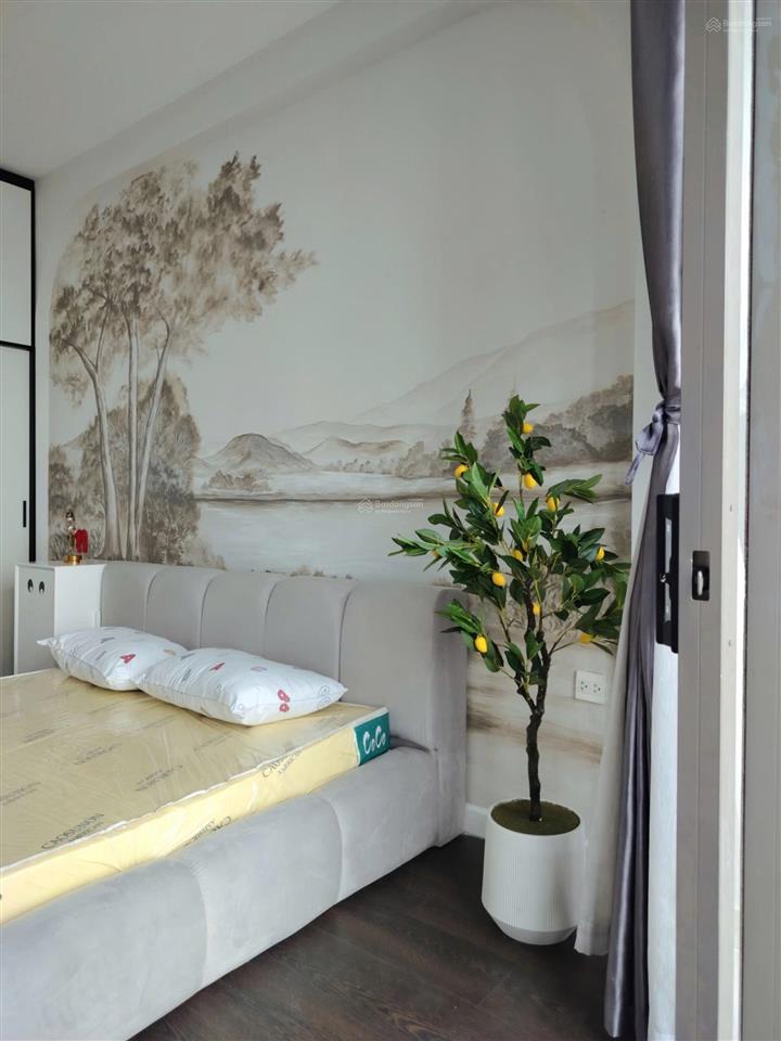 Bán river gate 2pn, chỉ 7,8 tỷ bao hết  0888 051 *** em tiên hỗ trợ xem nhà ạ