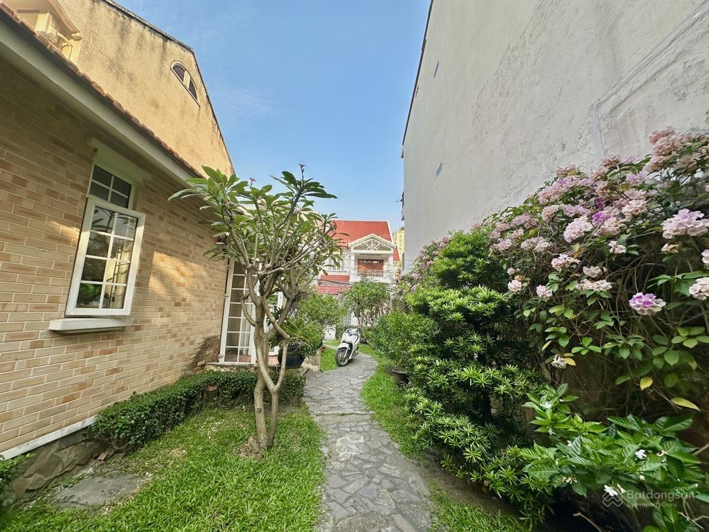 Biệt thự cổ bên sông, mặt tiền kinh doanh khu gigamal 24x30m giá trước tết 50 tỷ