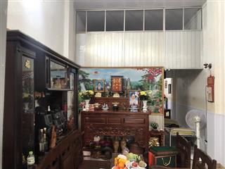 Nhà đẹp ở ngay đón tết hẻm xe hơi ngay ngã tư thủ đức 65m2 giá trước tết 6,2 tỷ