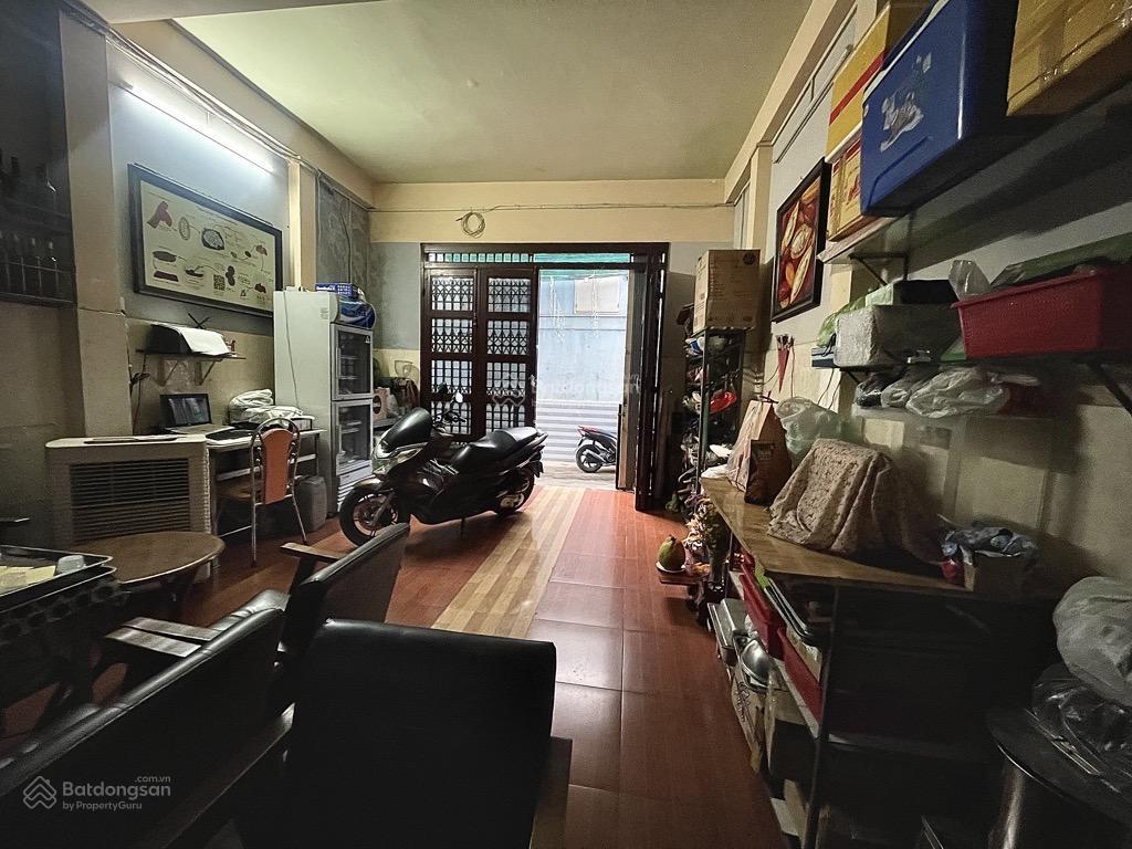 Nhà đẹp đón tết hẻm xe hơi sát mặt tiền gần chợ linh trung 4,5x13 giá trước tết 6,6 tỷ.