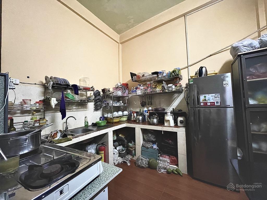 Nhà đẹp đón tết hẻm xe hơi sát mặt tiền gần chợ linh trung 4,5x13 giá trước tết 6,6 tỷ.