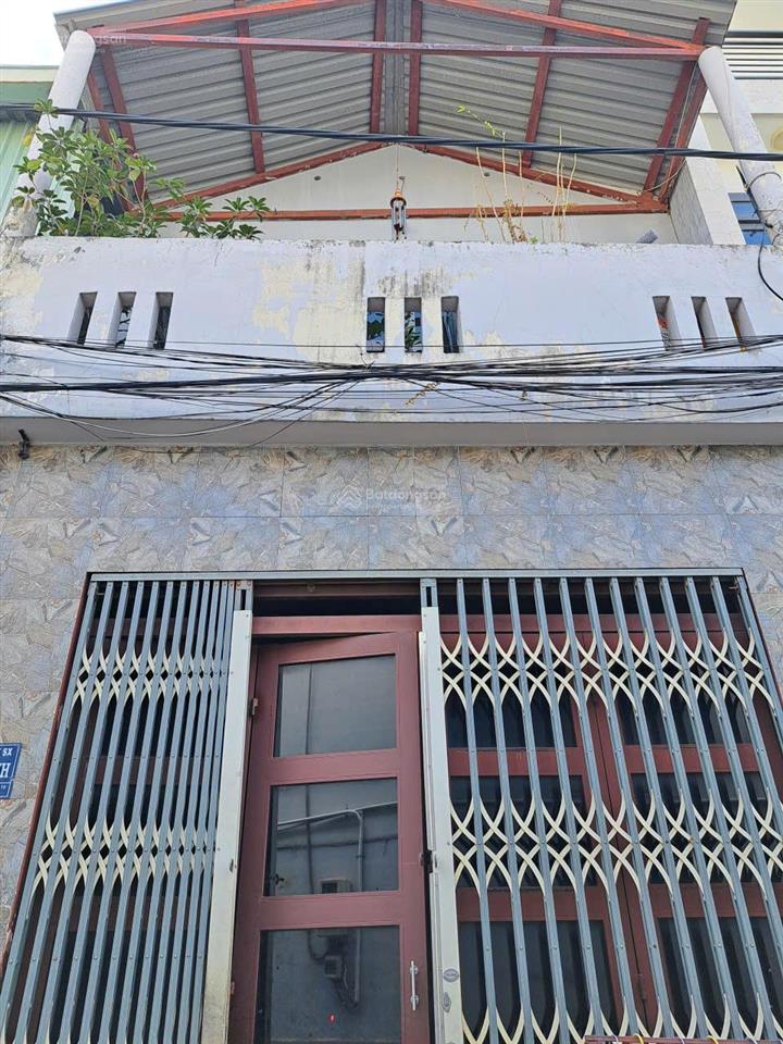 Nhà đẹp đón tết hẻm xe hơi sát mặt tiền gần chợ linh trung 4,5x13 giá trước tết 6,6 tỷ.