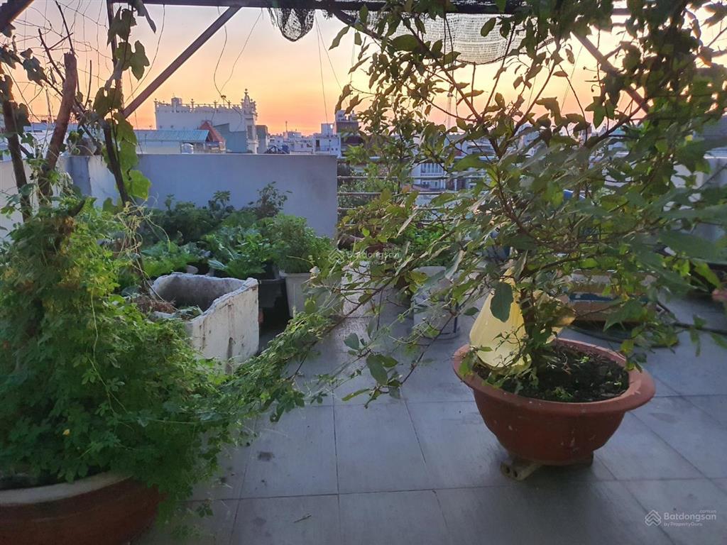 Mặt tiền chợ linh trung kinh doanh cực đỉnh vĩa hè 10tr/th 4 tầng 5x17 chỉ 13,5 tỷ.