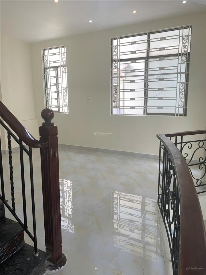 Mới đẹp ở ngay 4 tầng sát mặt tiền gần trường đoàn thị điểm 5,2x7,2 chỉ 6,5 tỷ