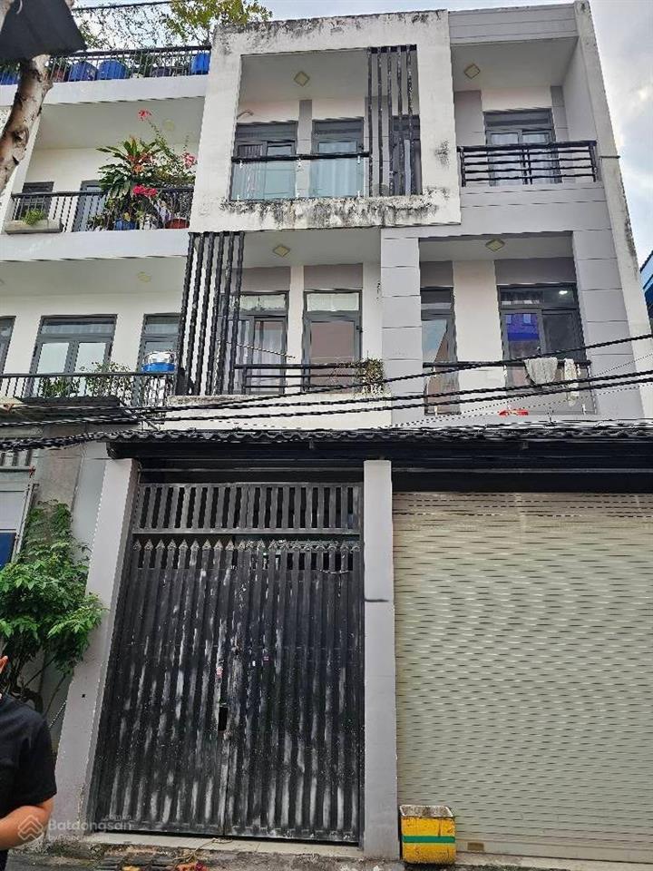 Hẻm thông ôtô tránh ngay kdc hồng long thuê khoáng 15tr 3 tầng 6,1x14m, chỉ 8 tỷ