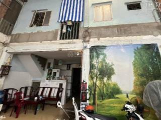 2 tầng sát hẻm xe hơi gần bệnh viện thủ đức ngang khủng 8m 130m2 chỉ 6,8 tỷ.