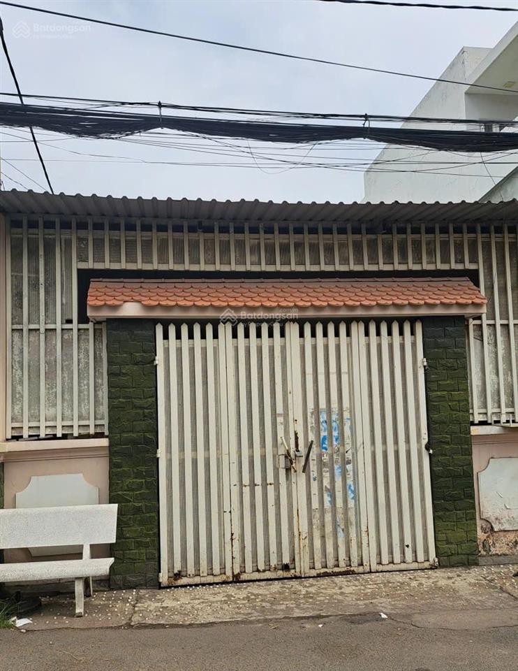 Mặt tiền kinh doanh tốt gần phạm văn đồng ngang lớn 6m, s=110m2 chỉ 9 tỷ.