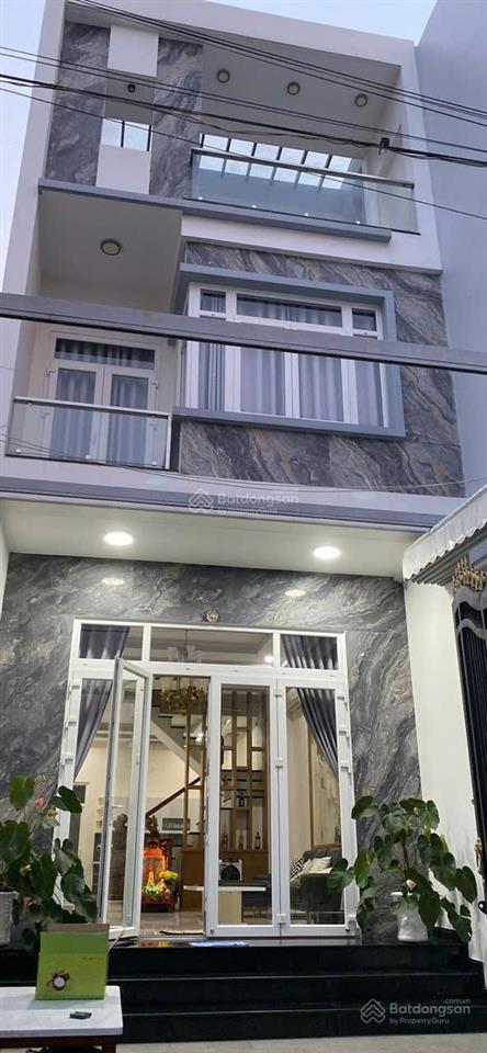 Nhà đẹp ở ngay hẻm xe hơi tránh liền kề khu dc vạn phúc 3 tầng 5x20 chỉ 9,7 tỷ.