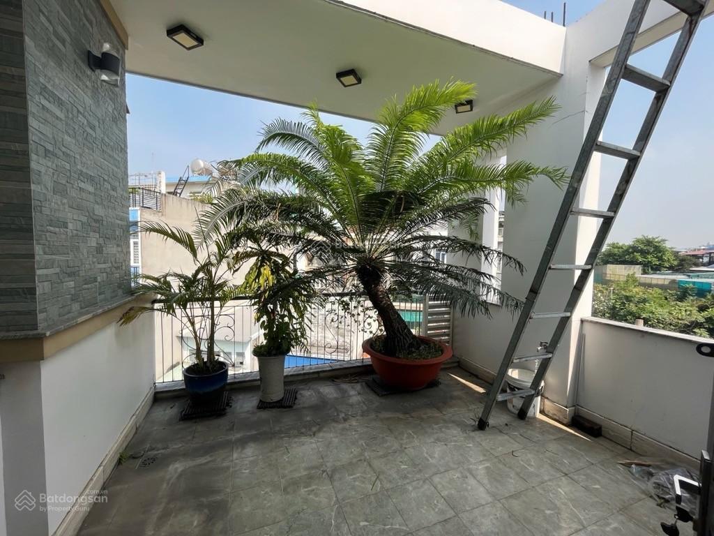 Nhà đẹp ở ngay hẻm xe hơi sát mặt tiền gần nút giao gò dưa 4x23 3 tầng chỉ 7,4 tỷ