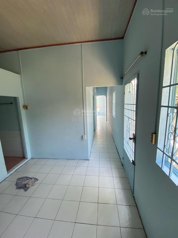 Bán đất tặng nhà, ngay chợ tam hà, hẻm xe hơi, 5,3x16m giá trước tết nhỉnh 5 tỷ
