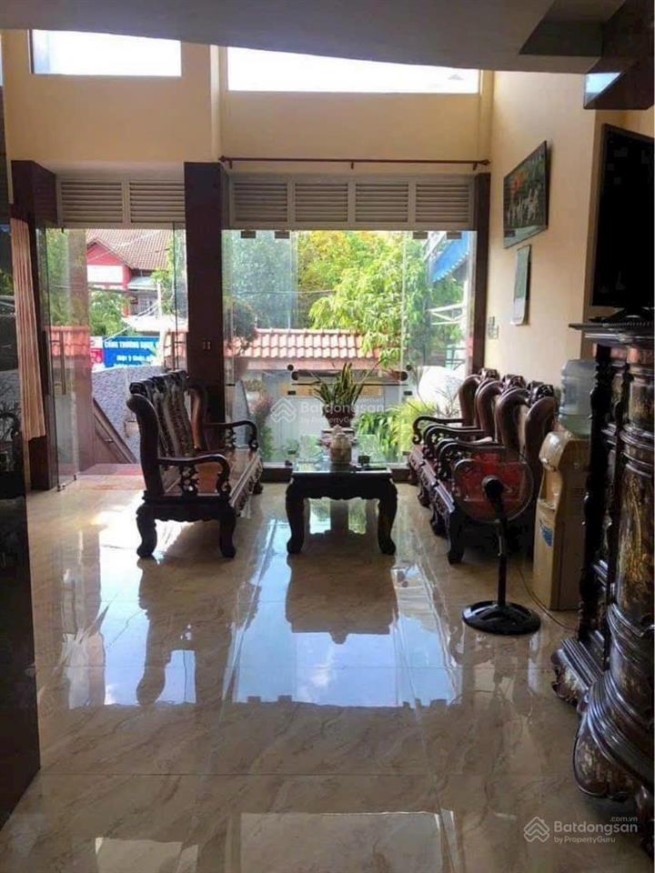 Nhà đẹp hẻm xe tải vi vu sát mặt tiền phạm văn đồng 6 tầng gần 5x20 chỉ 12 tỷ